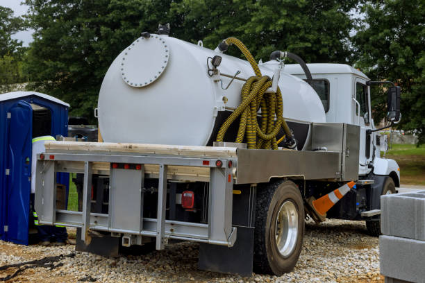 Best Portable toilet rental cost  in Redfield, SD